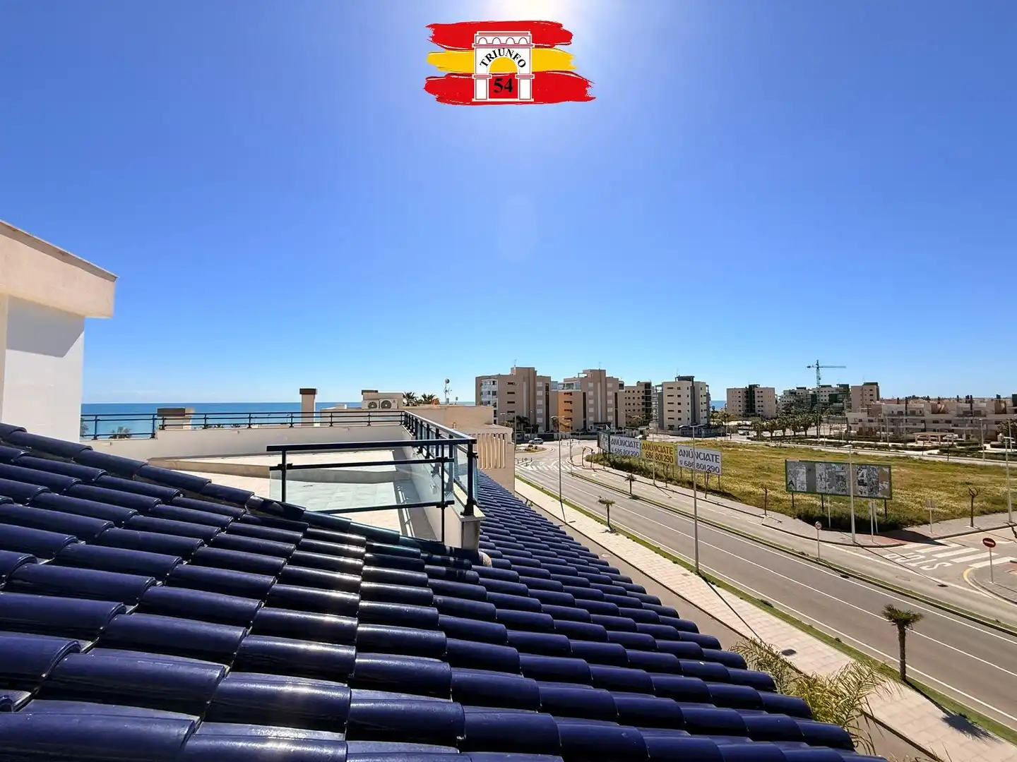Terraza de Ático en venta en Pilar de la Horadada con Aire acondicionado, Jardín privado y Trastero
