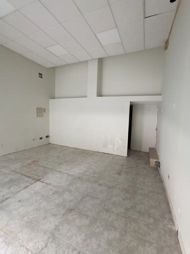 Business premises to rent in Boiro, imagen 6