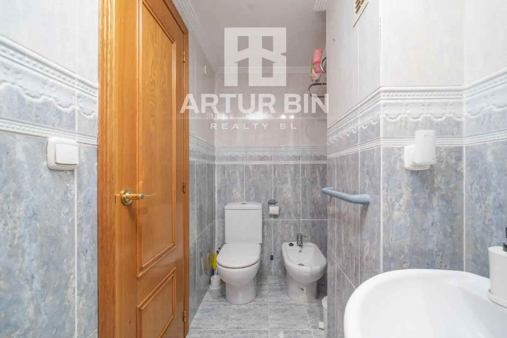 Baño de Ático en venta en Valencia con Calefacción, Jardín privado y Terraza