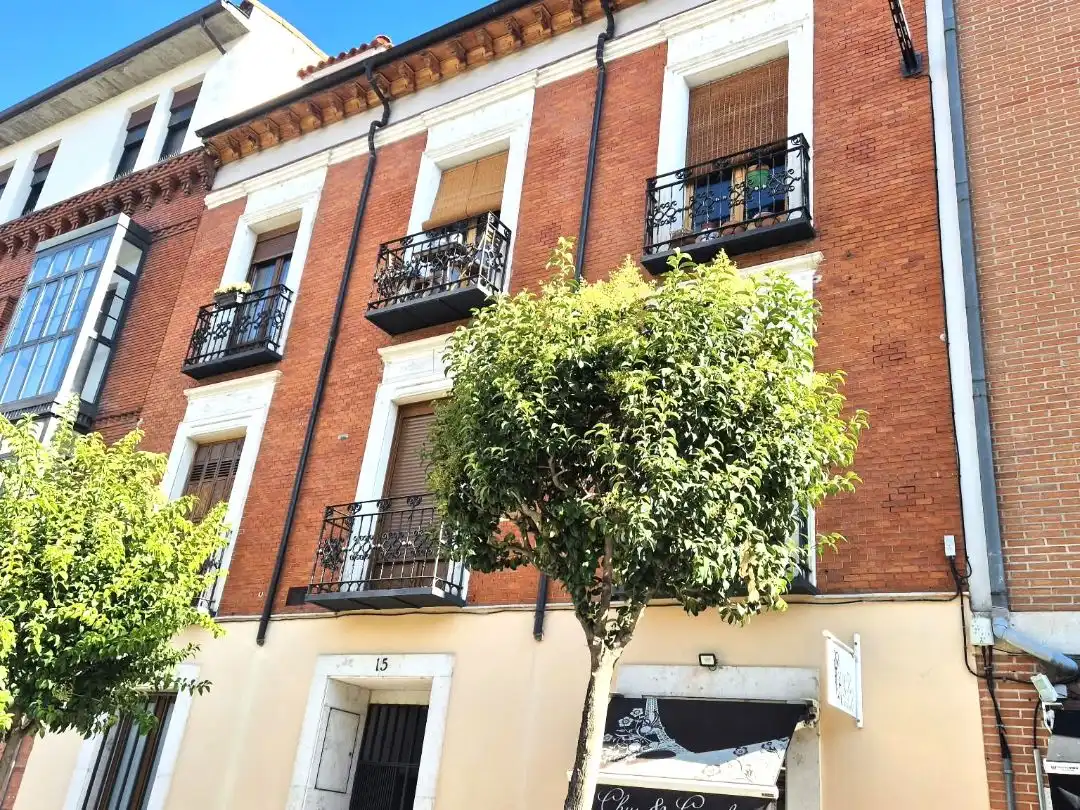 Exterior view of Flat for sale in Caño Argales 