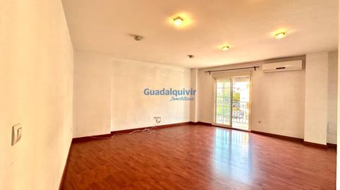 Photo 2 of Flat to rent in Calle Pasaje Juglar 3- C, La Calzada - La Florida,  Sevilla Capital