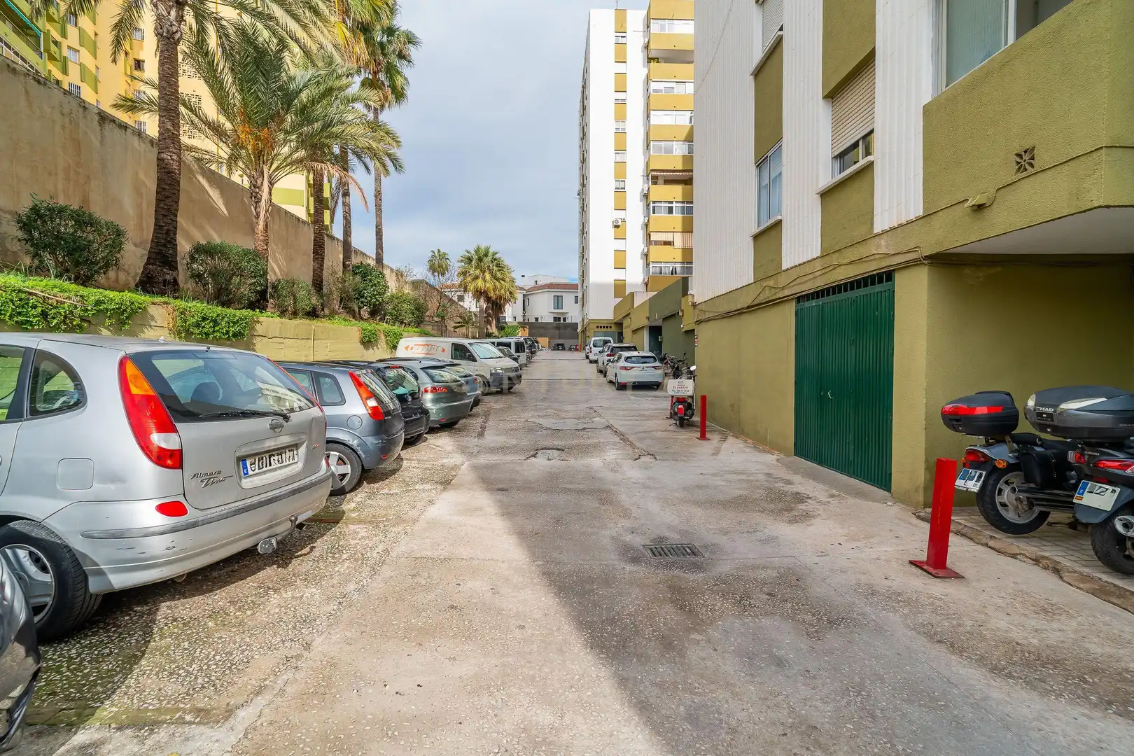 Edifici en venda a CL MALLORCA 15 ED. AJOLIN FUENGIROLA (MÁLAGA), 1, Centro ciudad