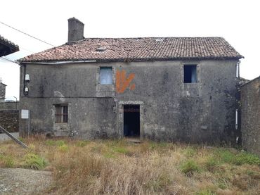 Casa con jardín en venta en LUGAR DE VILARES 2