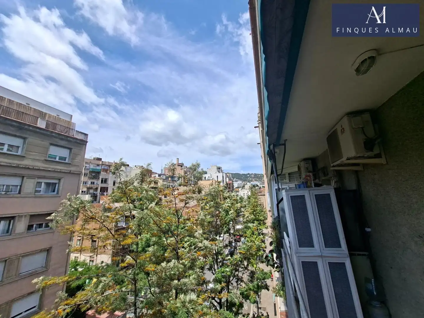 Terraza de Piso en venta en Barcelona con Aire acondicionado, Calefacción y Balcón