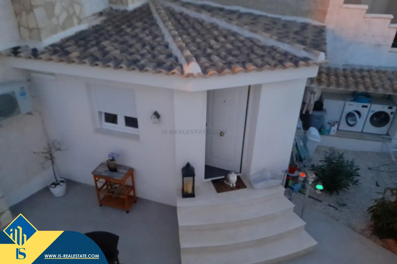 Vista exterior de Casa o xalet en venda en Rojales amb Jardí privat, Terrassa i Piscina