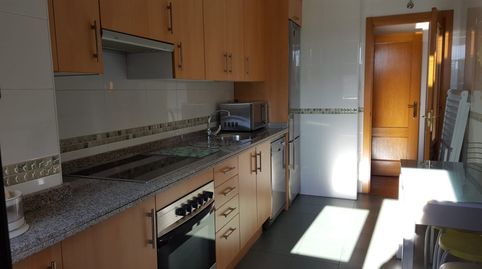 Foto 2 de Piso en venta en Calle Ría de Avilés, Jardín de Cantos - El Nodo, Avilés