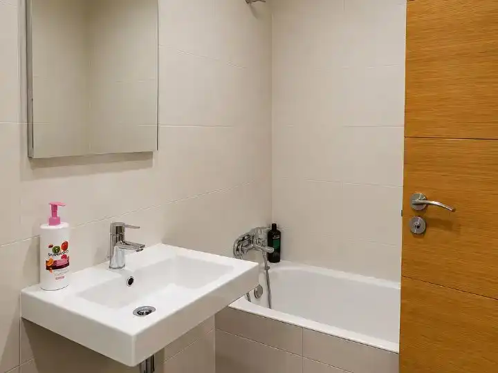 Bany de Pis en venda en Erandio amb Balcó