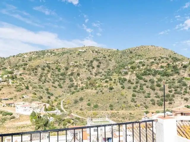 Casa adosada en venda a Torrox Pueblo
