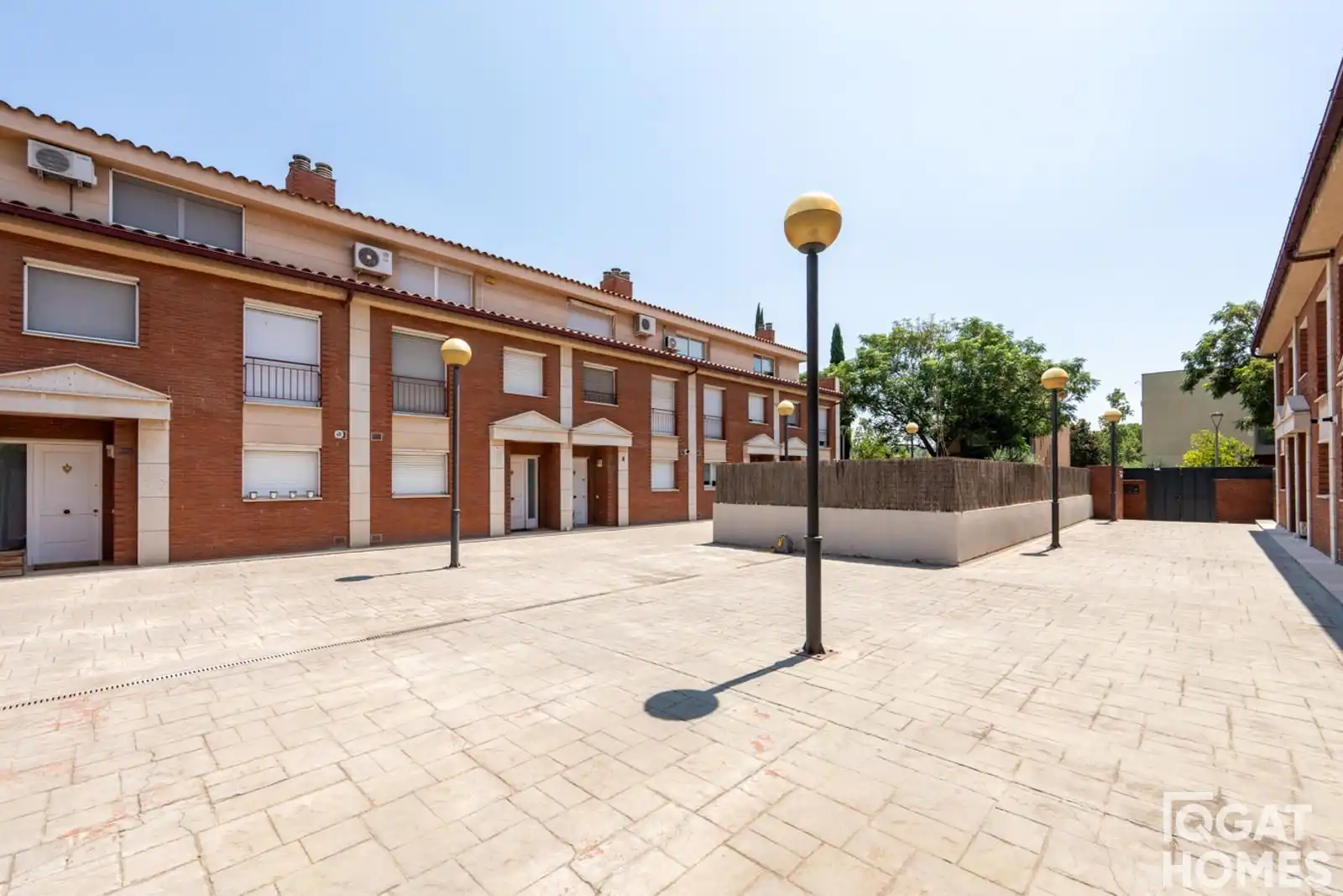 Vista exterior de Casa adosada en venta en Sant Cugat del Vallès con Aire acondicionado, Calefacción y Trastero