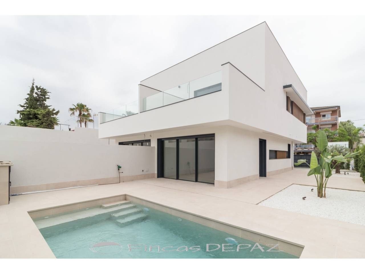 Piscina de Casa o xalet en venda en Castelldefels amb Aire condicionat, Calefacció i Jardí privat