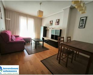 Living room of Flat to rent in Salamanca Capital  with Heating, Furnished and Balcony
