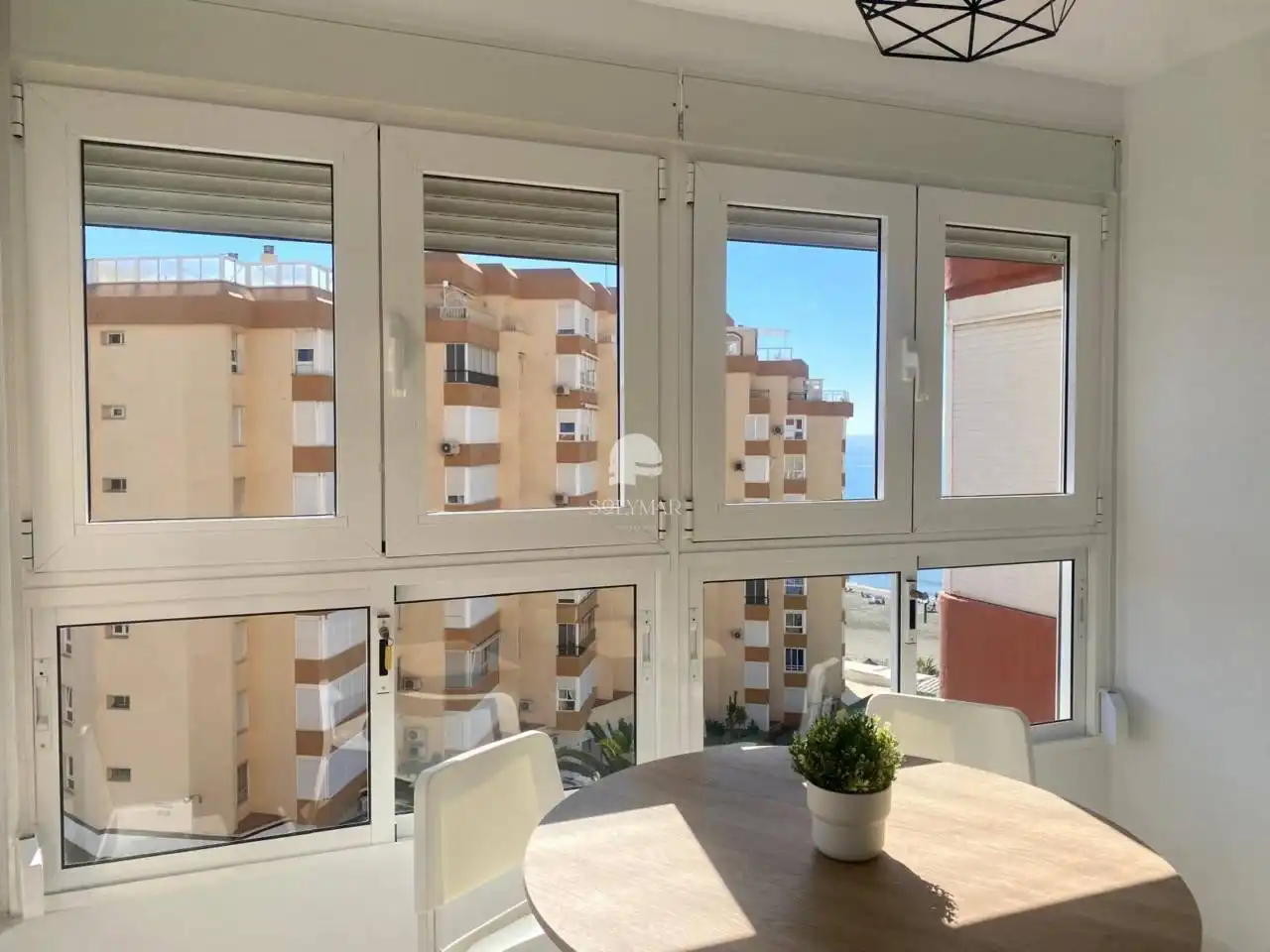 Estudio de alquiler en Avenida García Peñalver, Centro Internacional