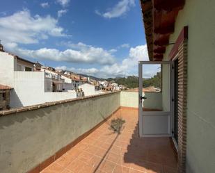 Terrassa de Casa adosada en venda en Cirat amb Terrassa i Balcó