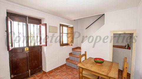 Foto 2 von Einfamilien-Reihenhaus zum Verkauf in Cómpeta, Málaga