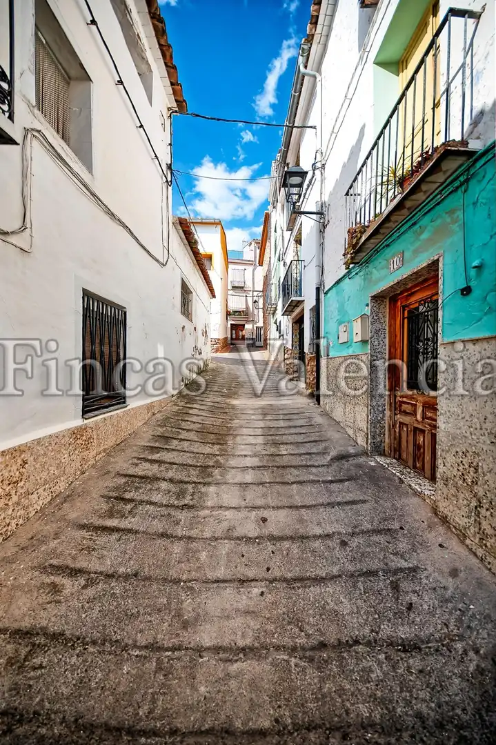 Country homes for sale in Calle SONEJA, Azuébar