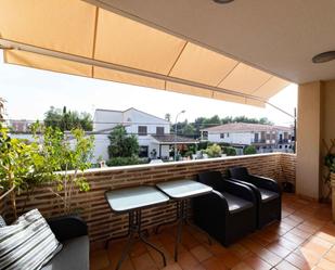Terrassa de Casa adosada en venda en L'Eliana amb Aire condicionat, Terrassa i Traster