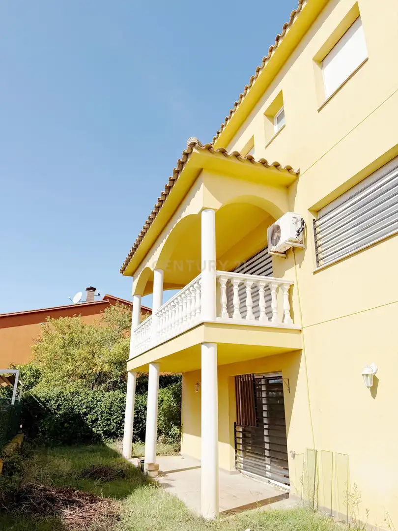 Casa en venda a Carrer de Ramon Muntaner, Torroella de Montgrí, Spain, imagen 4