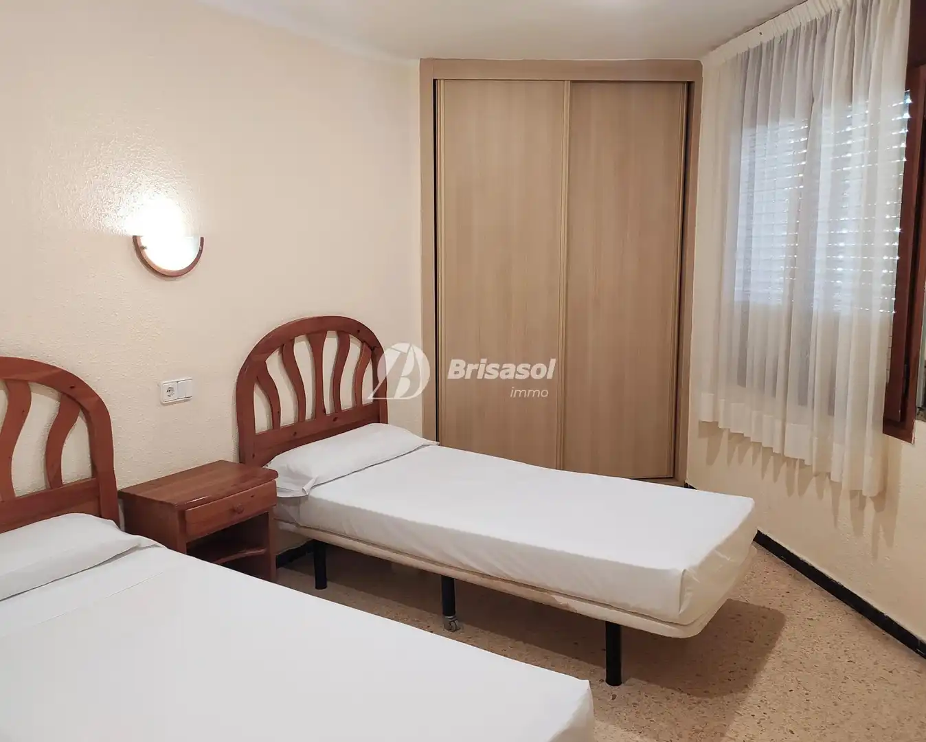 Dormitori de Apartament en venda en Salou amb Terrassa