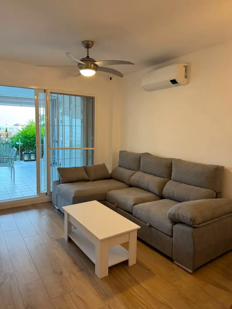 Living room of Flat for rent in Casares  with Furnished