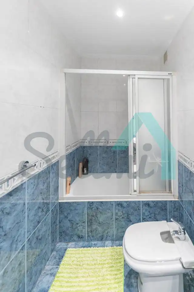 Badezimmer von Wohnung zur Miete in Buenavista - El Cristo