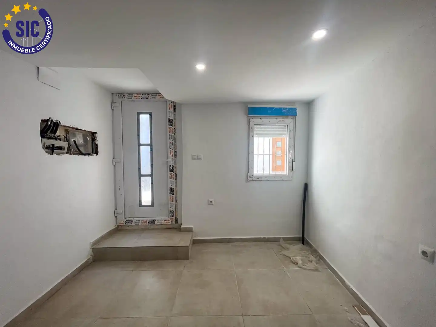 Houses for sale in Requena  with Balcony