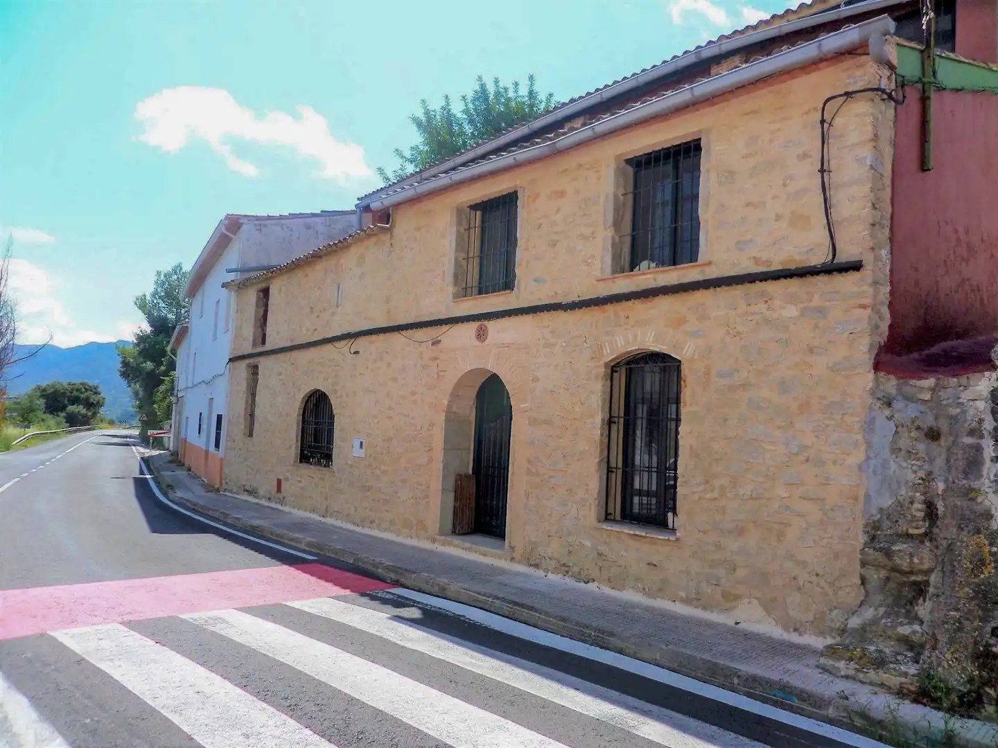 Casa con terraza en venta en La Vall de Gallinera, imagen 2