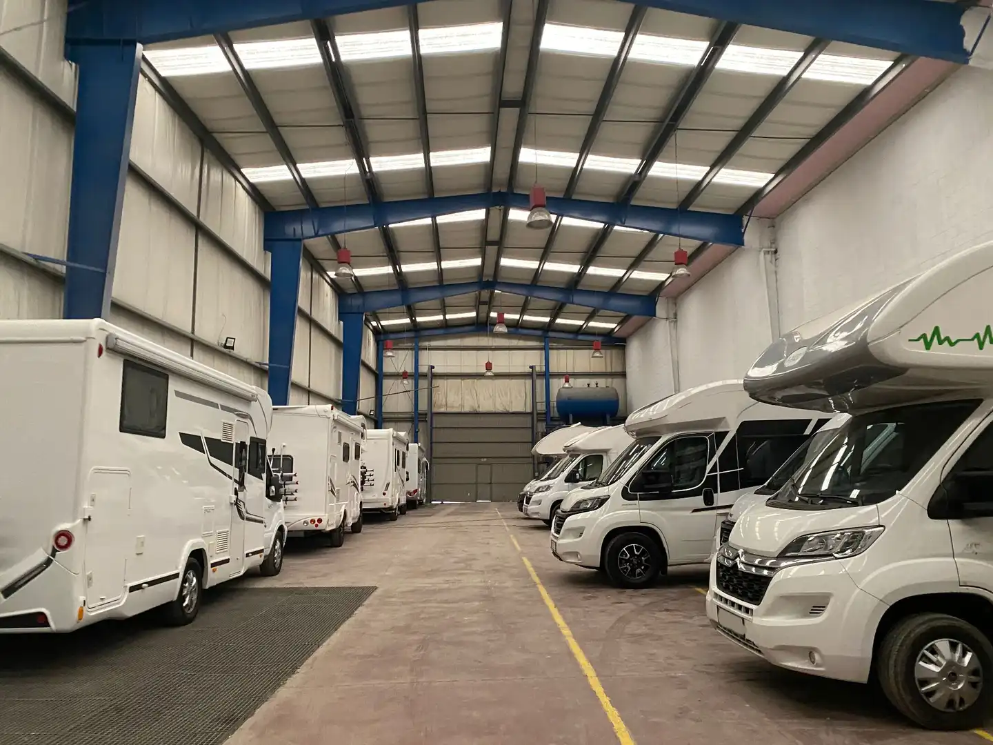 Parking of Industrial buildings for sale in Camargo