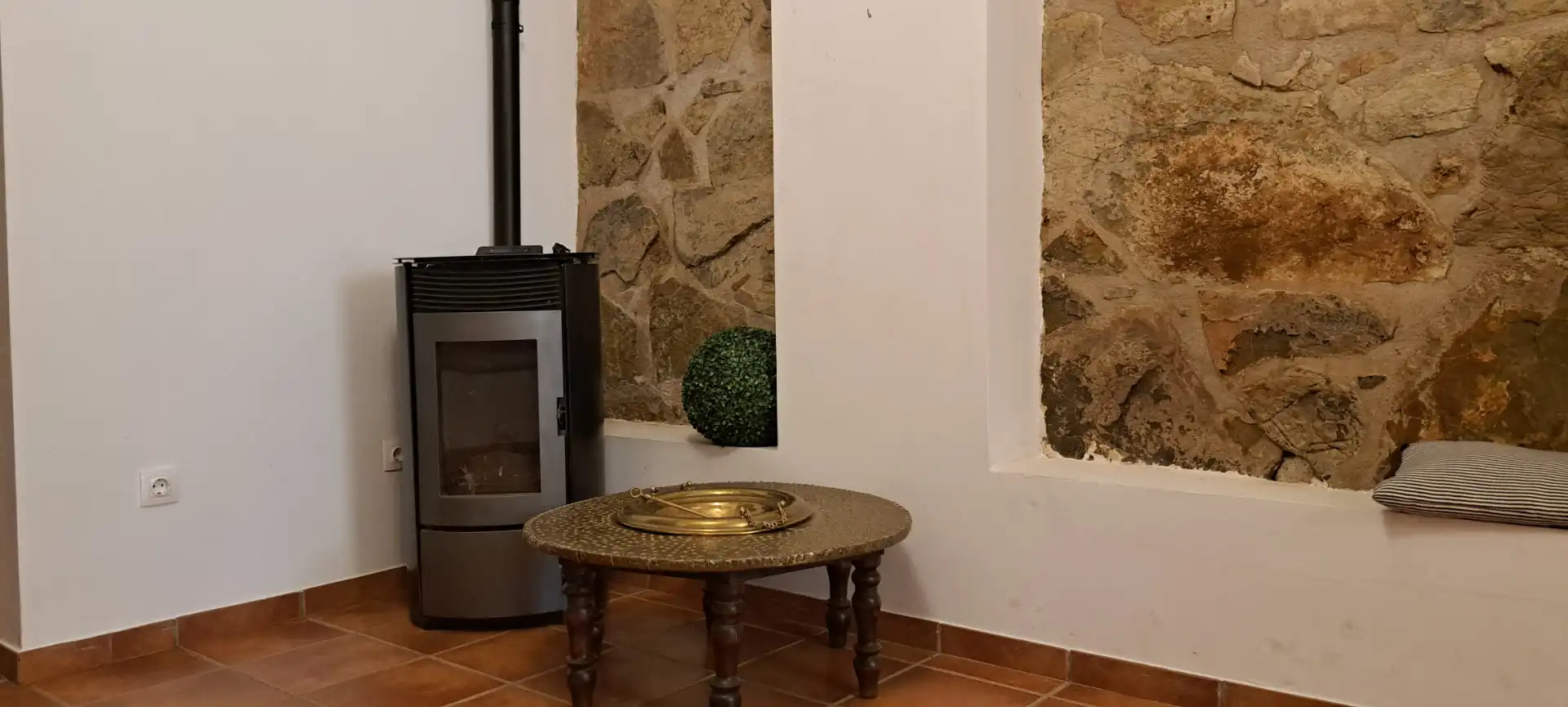 Houses for sale in Sueras / Suera  with Terrace, Furnished and Oven