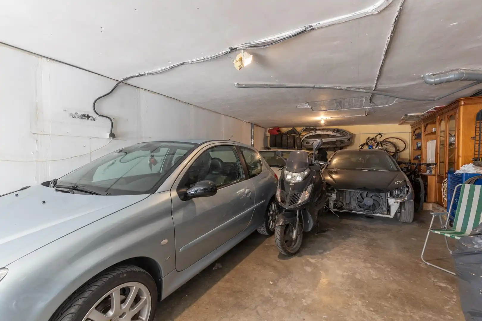 Parking de Casa adosada en venta en Churriana de la Vega con Aire acondicionado, Calefacción y Terraza