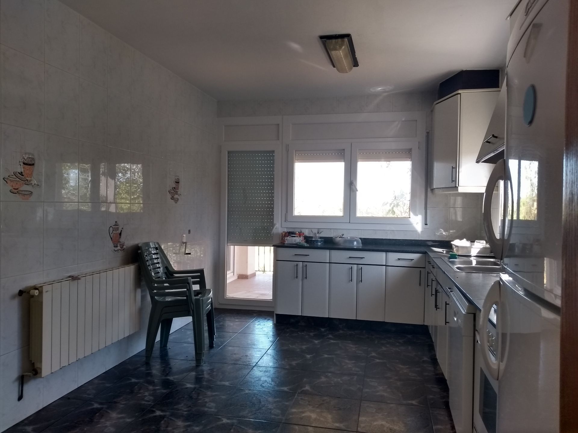 Cuina de Finca rústica en venda en Bàscara amb Aire condicionat, Calefacció i Jardí privat