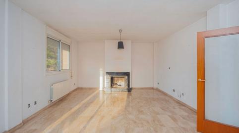 Foto 3 de Casa o chalet en venta en Carrer de Manuel Ibáñez, Corbera de Llobregat, Barcelona