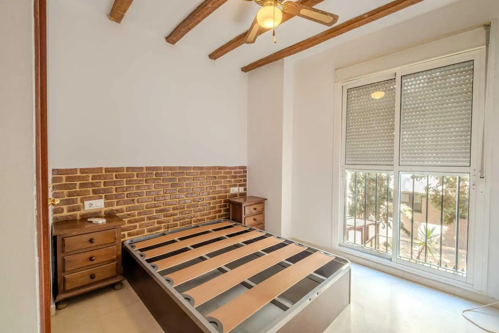 Habitación de Dúplex en venta en Sevilla con Aire acondicionado y Piscina comunitaria