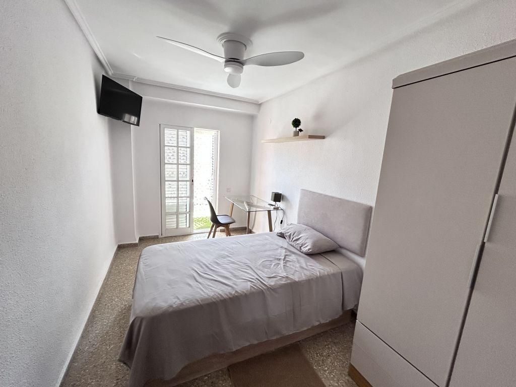 Dormitori de Pis per a compartir en Massamagrell amb Terrassa i Balcó