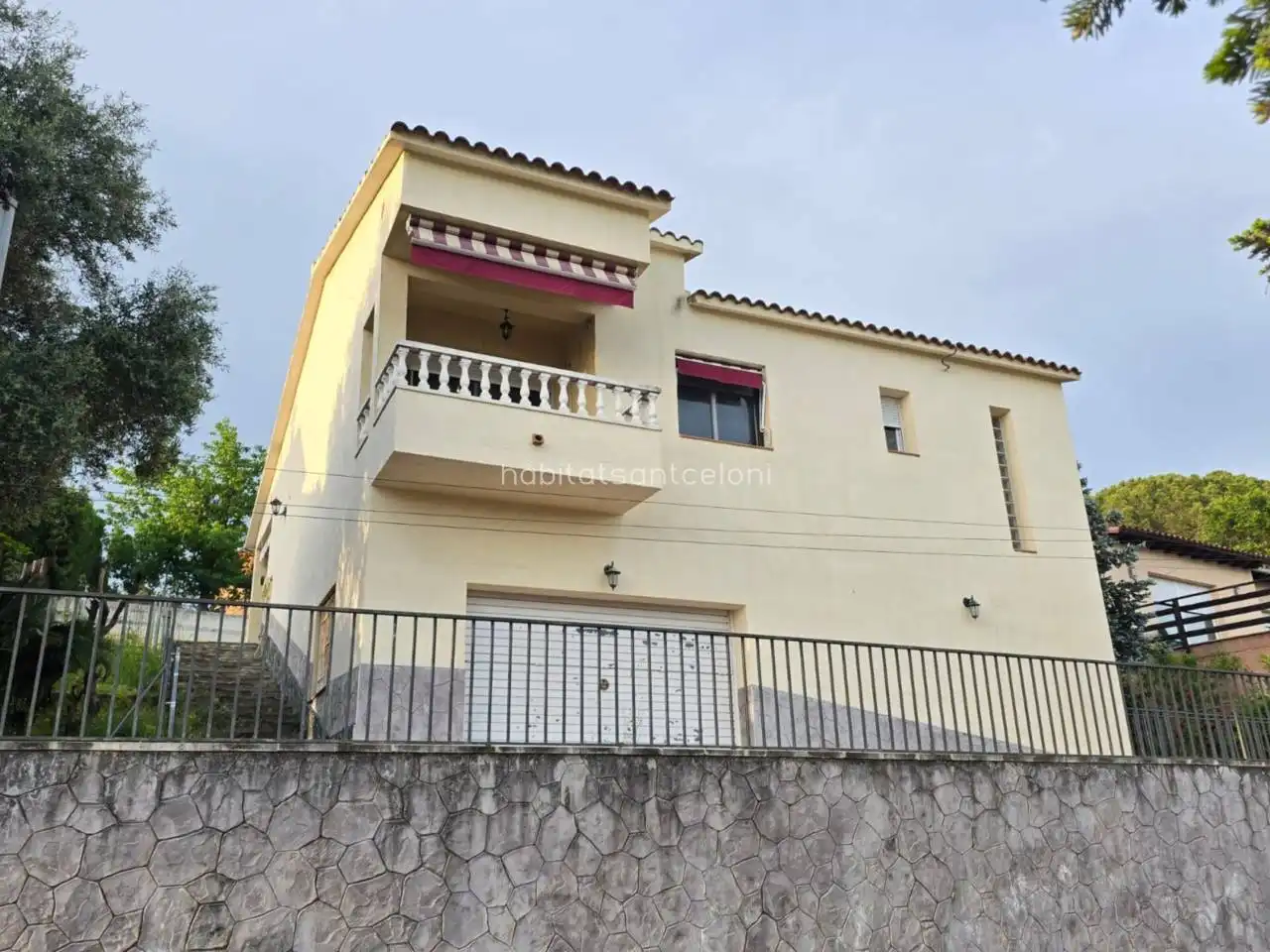Vista exterior de Casa o xalet en venda en Riells i Viabrea amb Aire condicionat, Calefacció i Jardí privat