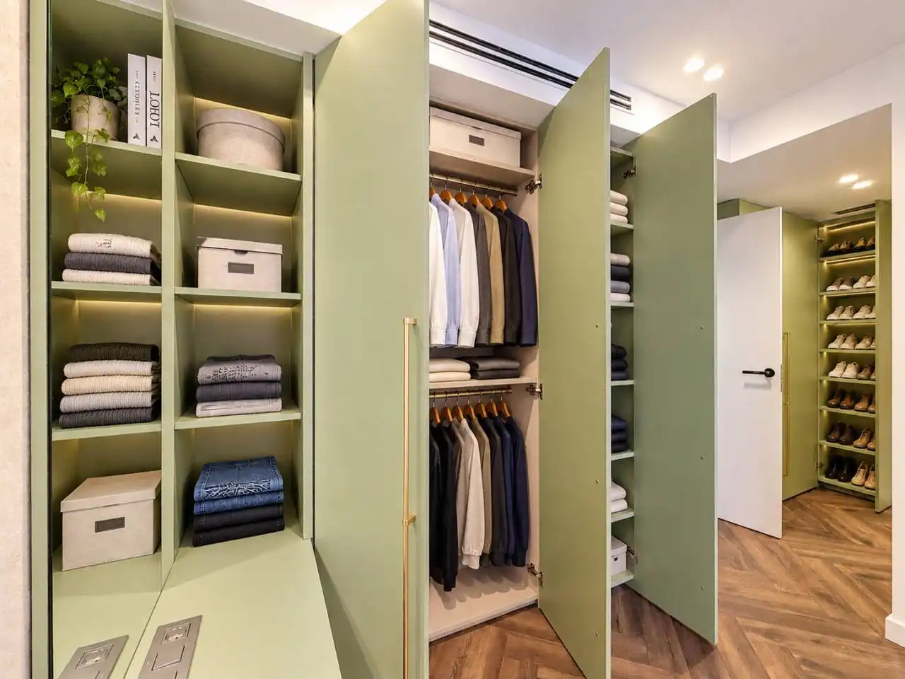 Flat for sale in Barcelona  with Air Conditioner, Heating and Parquet flooring