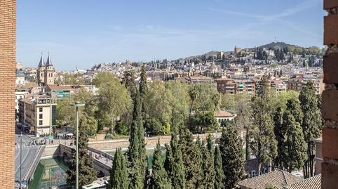 Foto 3 de Piso de alquiler en Cervantes, Granada