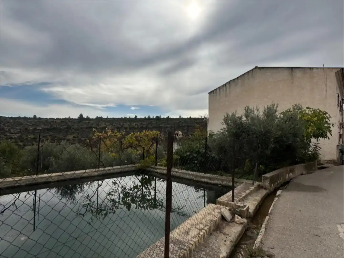 Piscina de Pis en venda en Yeste amb Piscina i Balcó