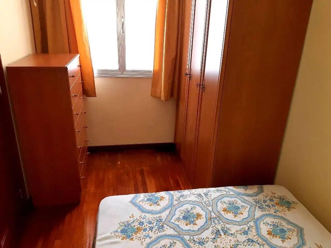 Dormitori de Casa o xalet en venda en Cariño amb Moblat