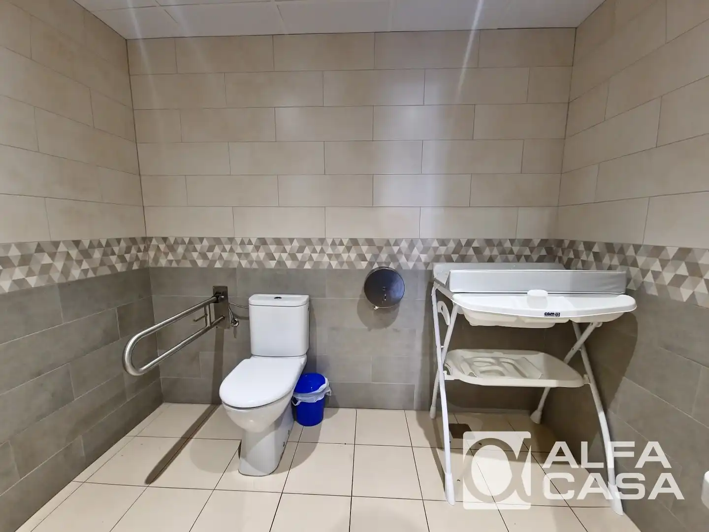 Local comercial en traspàs a El Molí-El Rieral, imagen 6