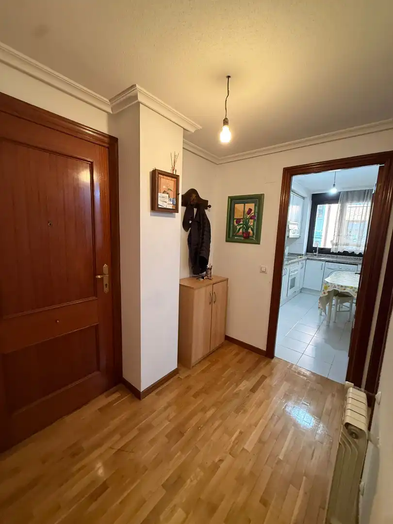 Wohnung zum Verkauf in Oviedo  mit Heizung, Terrasse und Abstellraum
