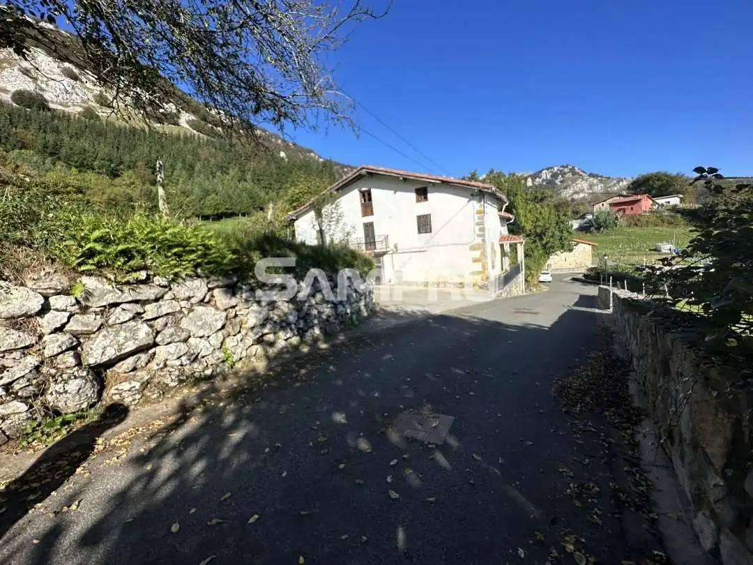 Exterior view of Country homes for sale in Aramaio
