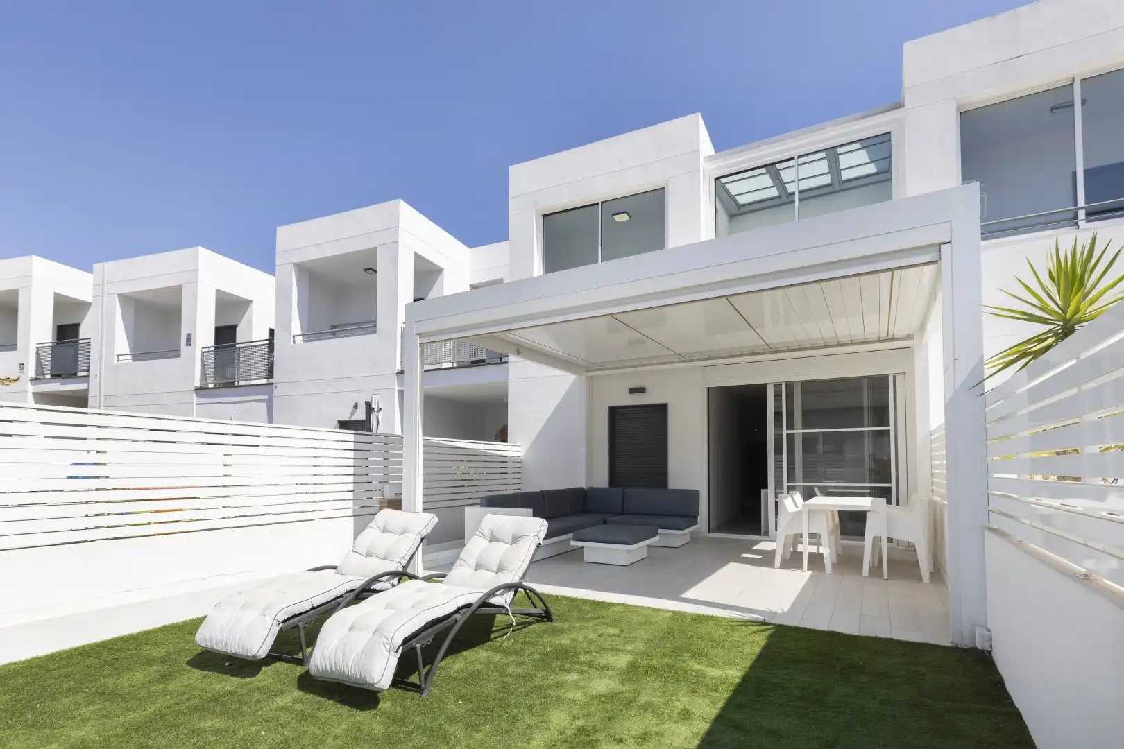 Terraza de Casa adosada en venta en San Antonio de Benagéber con Aire acondicionado, Calefacción y Terraza