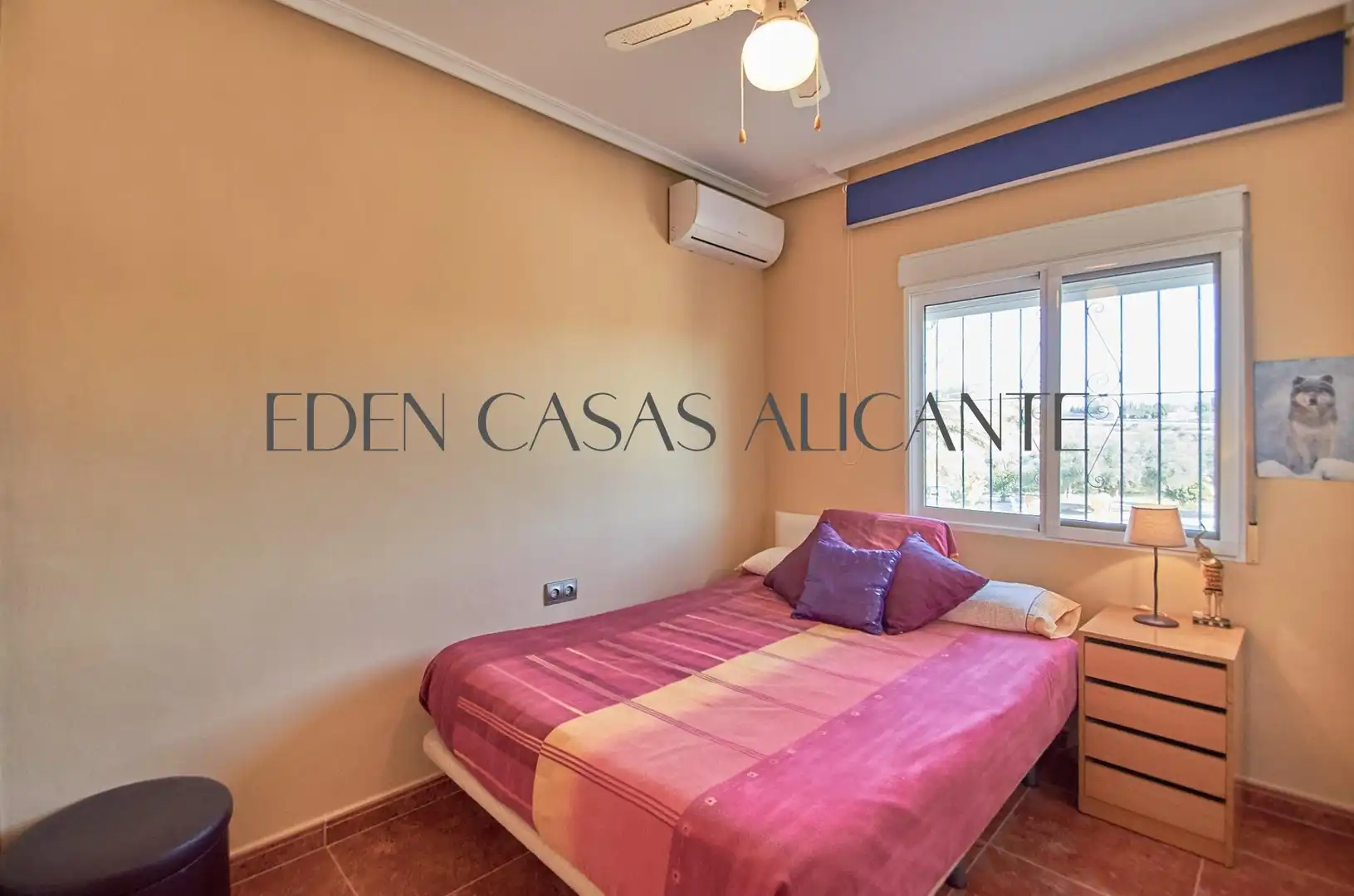 Dormitori de Casa o xalet en venda en Alicante / Alacant amb Aire condicionat, Jardí privat i Terrassa