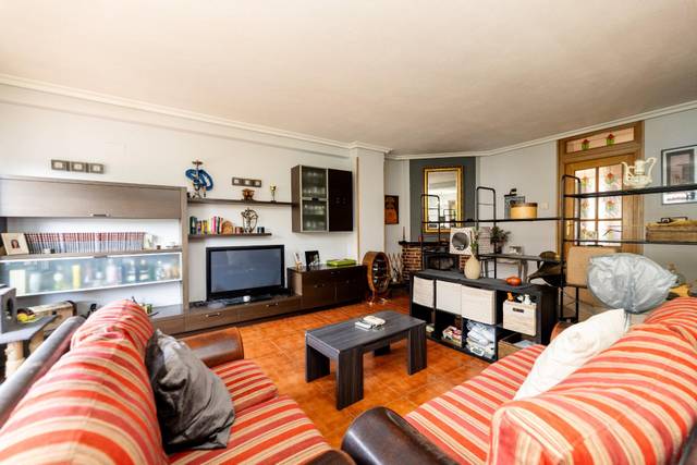 Casa-chalet en Venta en Calle GREGORIO ORDOÑEZ en Prado Norte