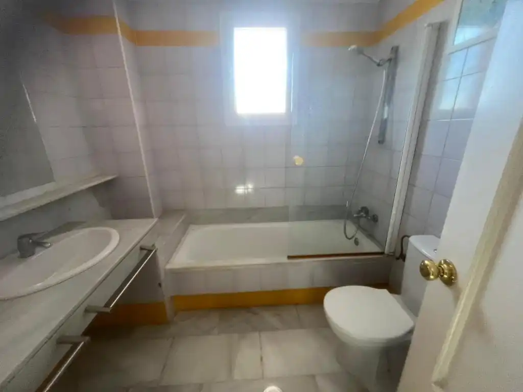 Chalet con piscina en venta en Bollullos de la Mitación, imagen 9