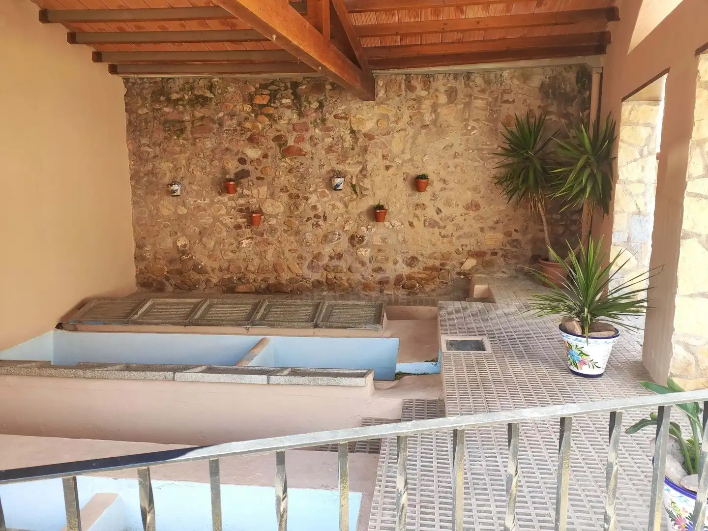 Terrace of Residential for sale in Azuébar