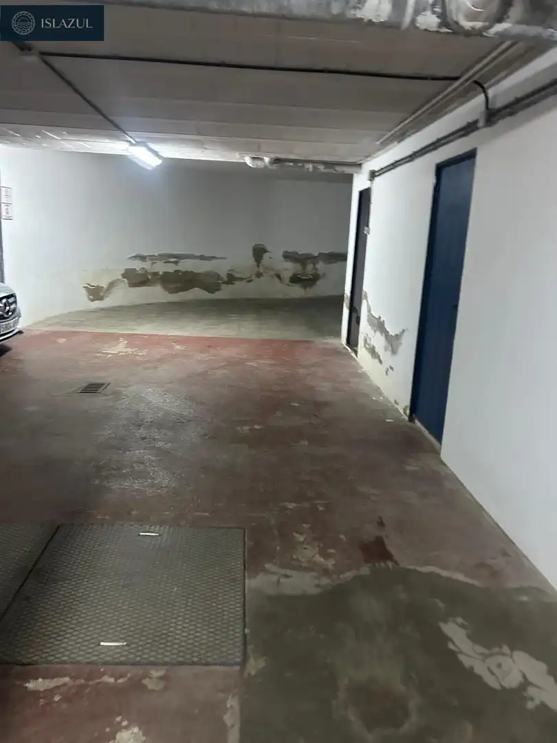 Casa adosada en venda en Isla Cristina amb Terrassa, Traster i Moblat
