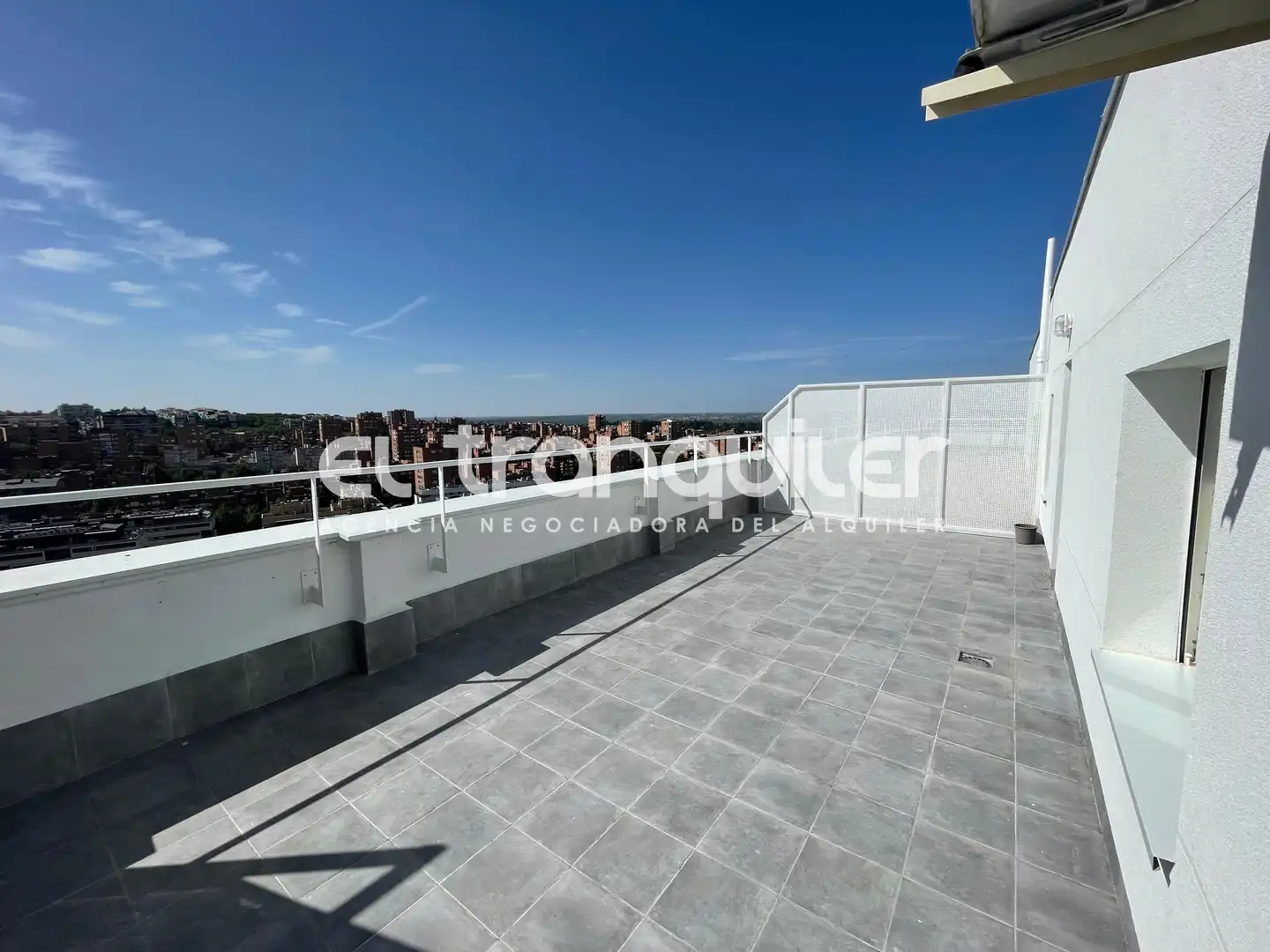 Penthouse mit Aufzug zur Miete in Calle Chantada