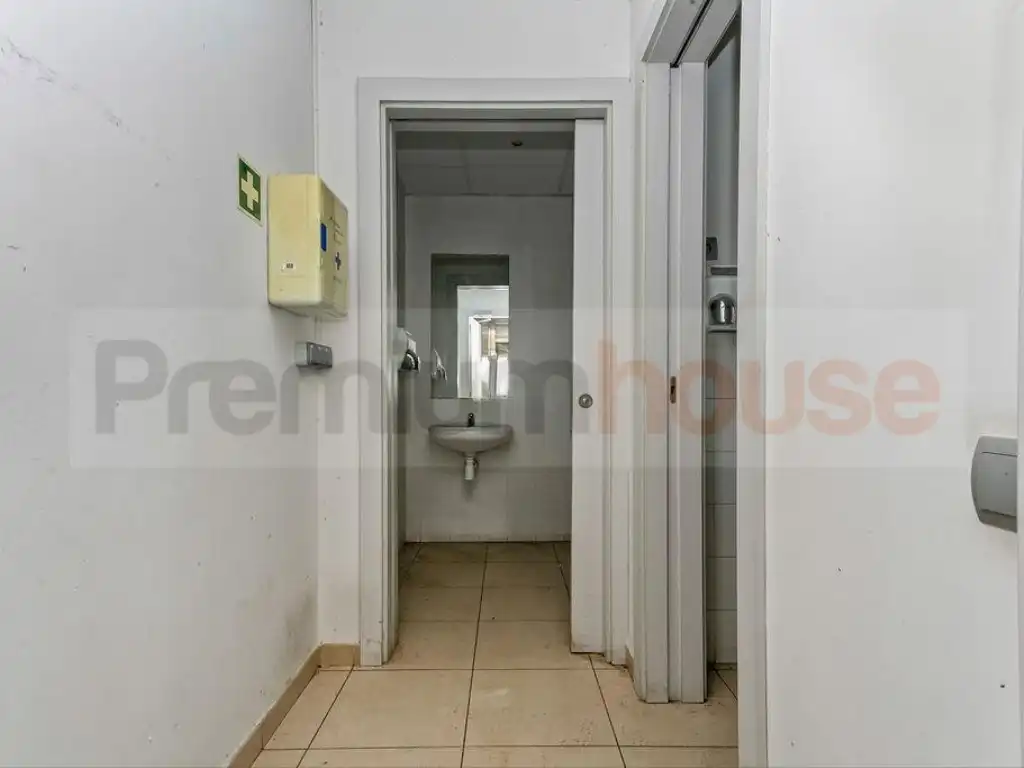 Business premises for sale in Calle de Mossèn Jacint Verdaguer, imagen 18