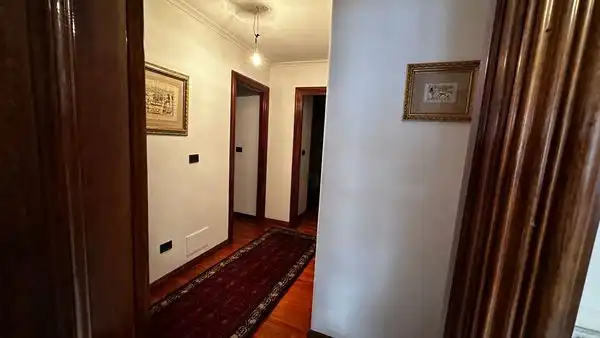 Maisonette zum Verkauf in Vigo  mit Heizung, Parkett und Terrasse